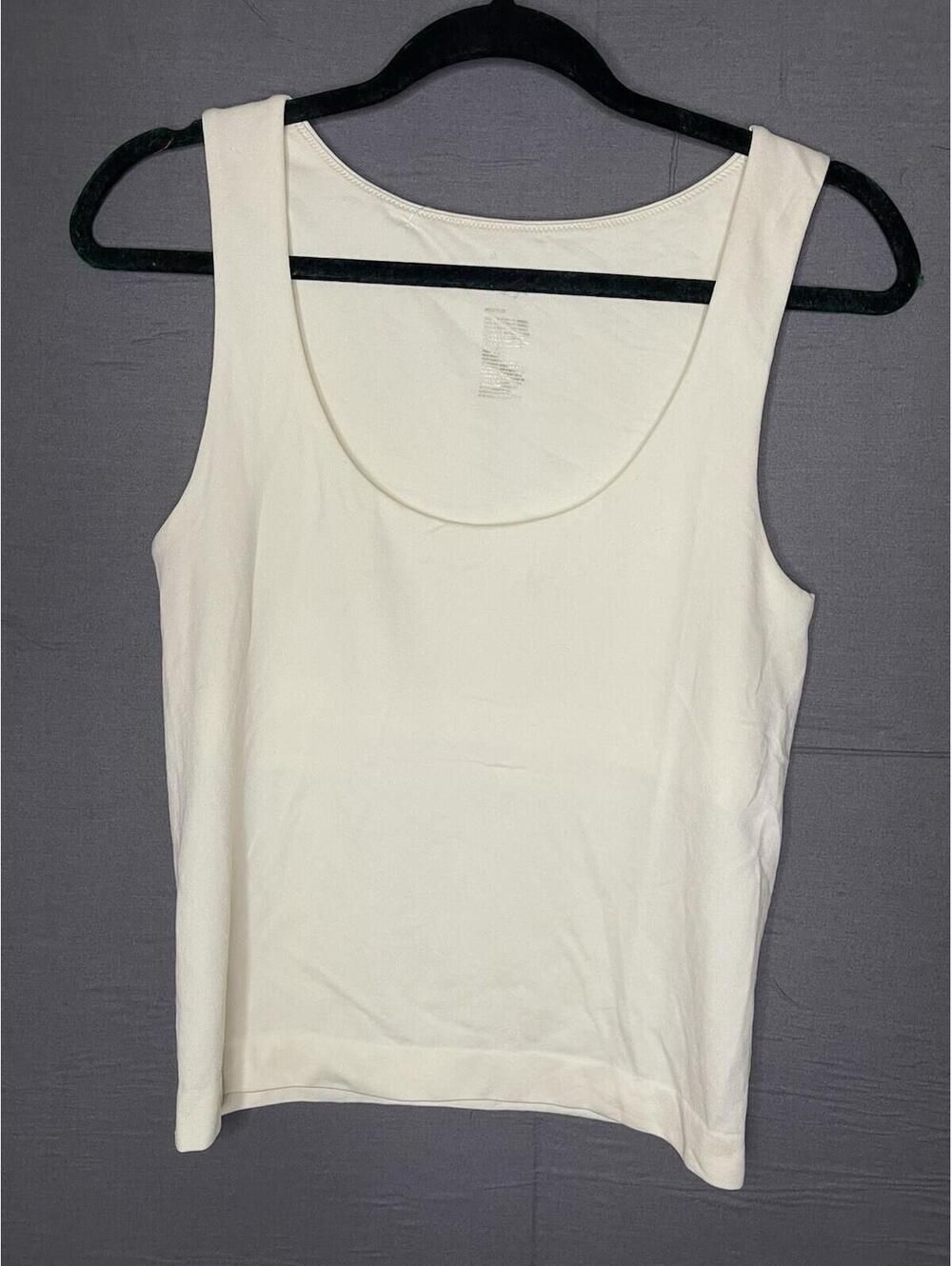 A New Day Women’s Seamless Double-Layered Tank Top Winter White Medium NWT